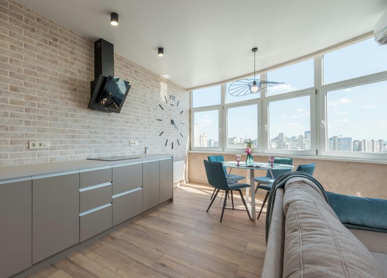 Muebles con Materiales 100% Orgánicos y Naturales: La Elegancia Sostenible de OutfitHome